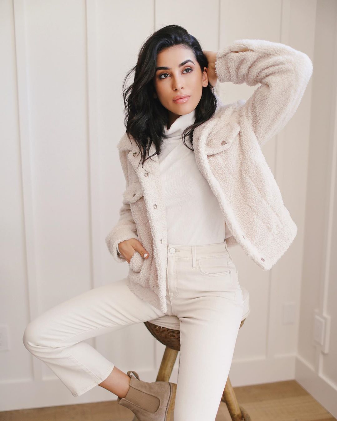 Sazan Hendrix photos wallpaper hot 3