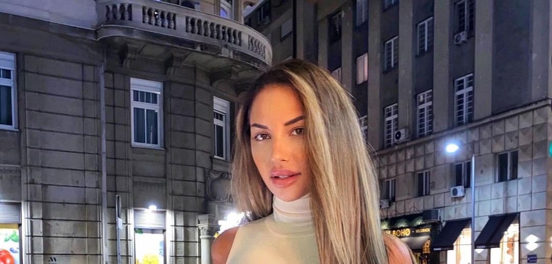 Amanda May Gieschen photos wallpaper hot 8 Amanda May Gieschen photos wallpaper hot 8