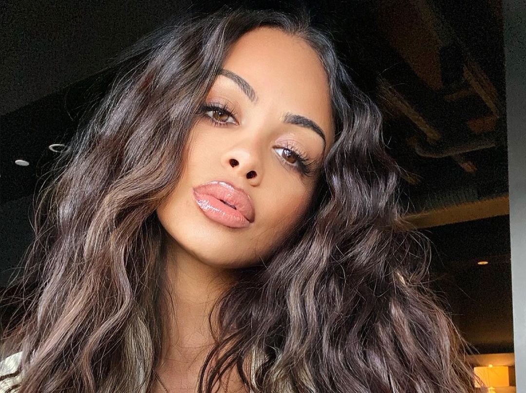 Analicia Chaves photos wallpaper hot 8