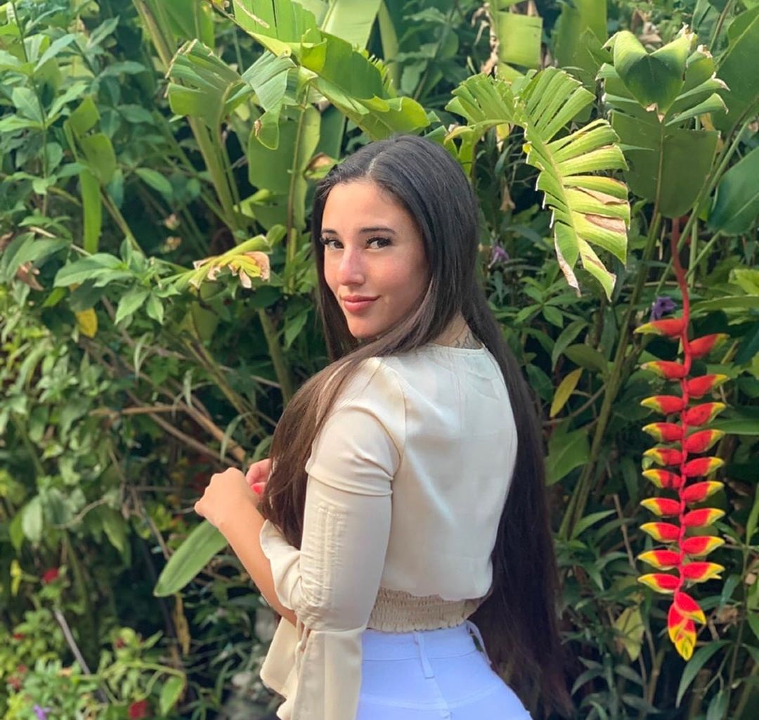 Angeline Varona photos wallpaper hot 3 Angeline Varona photos wallpaper hot 3