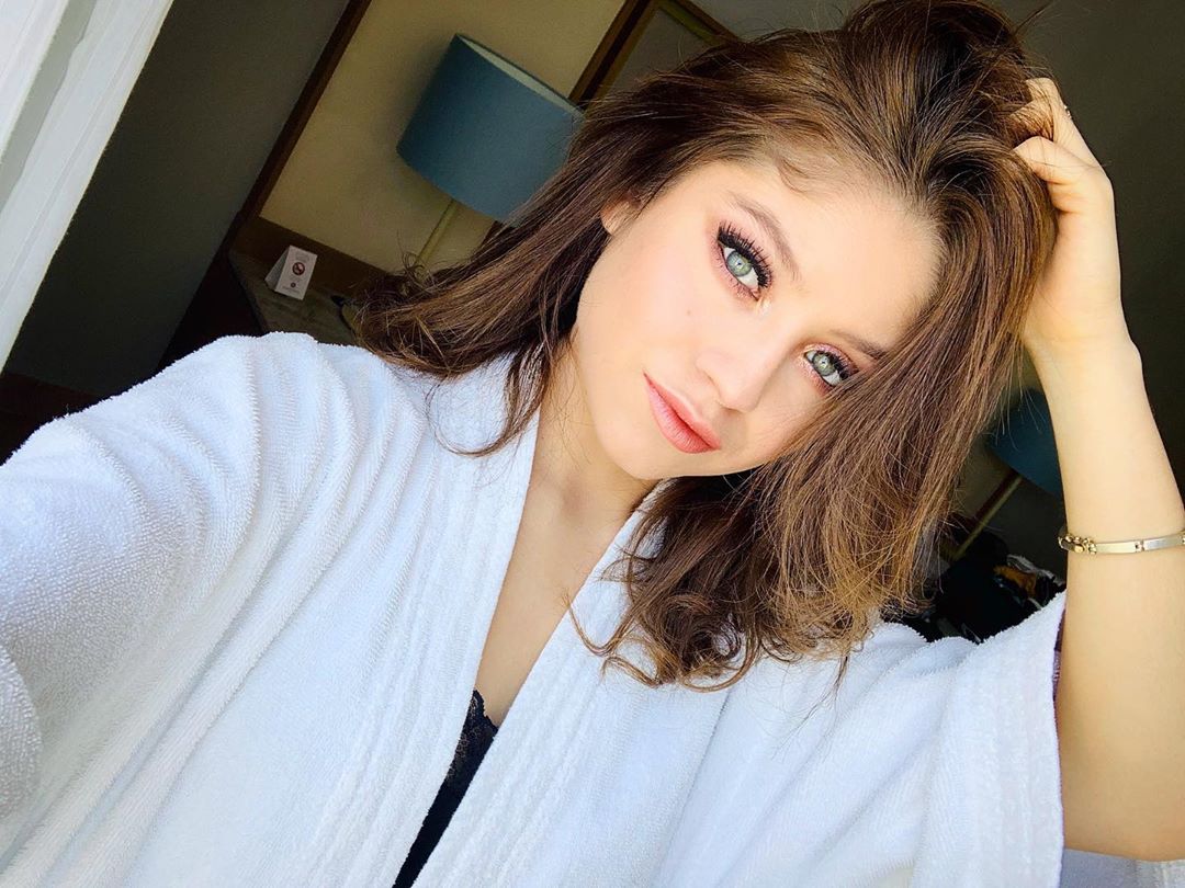 Karol Sevilla photos wallpaper hot 8