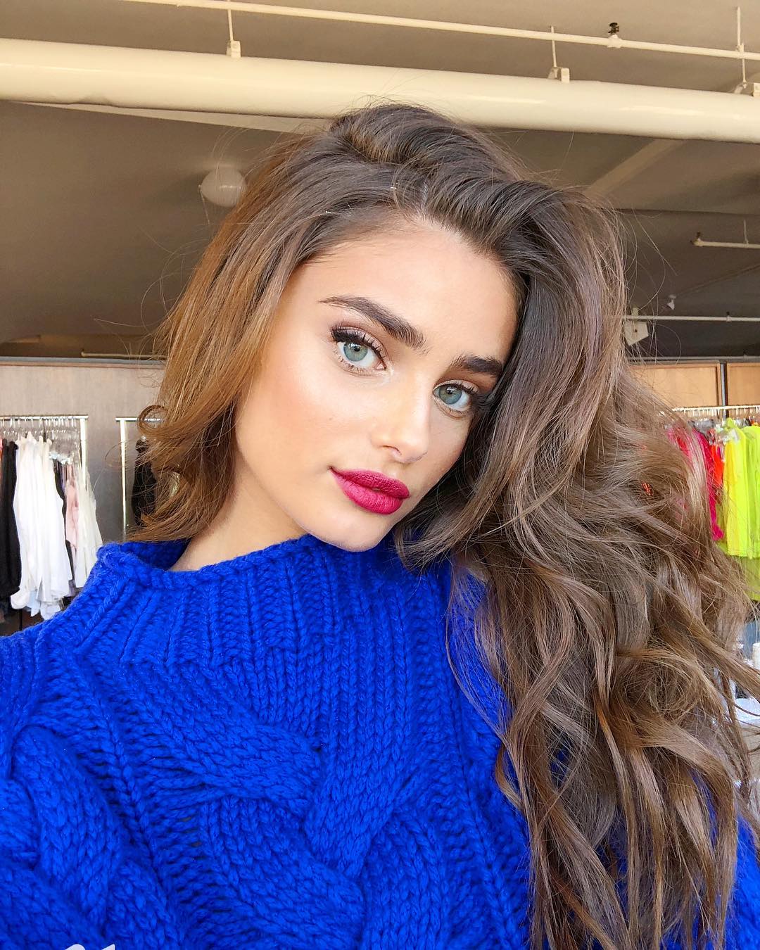 Taylor Hill photos wallpaper hot 16