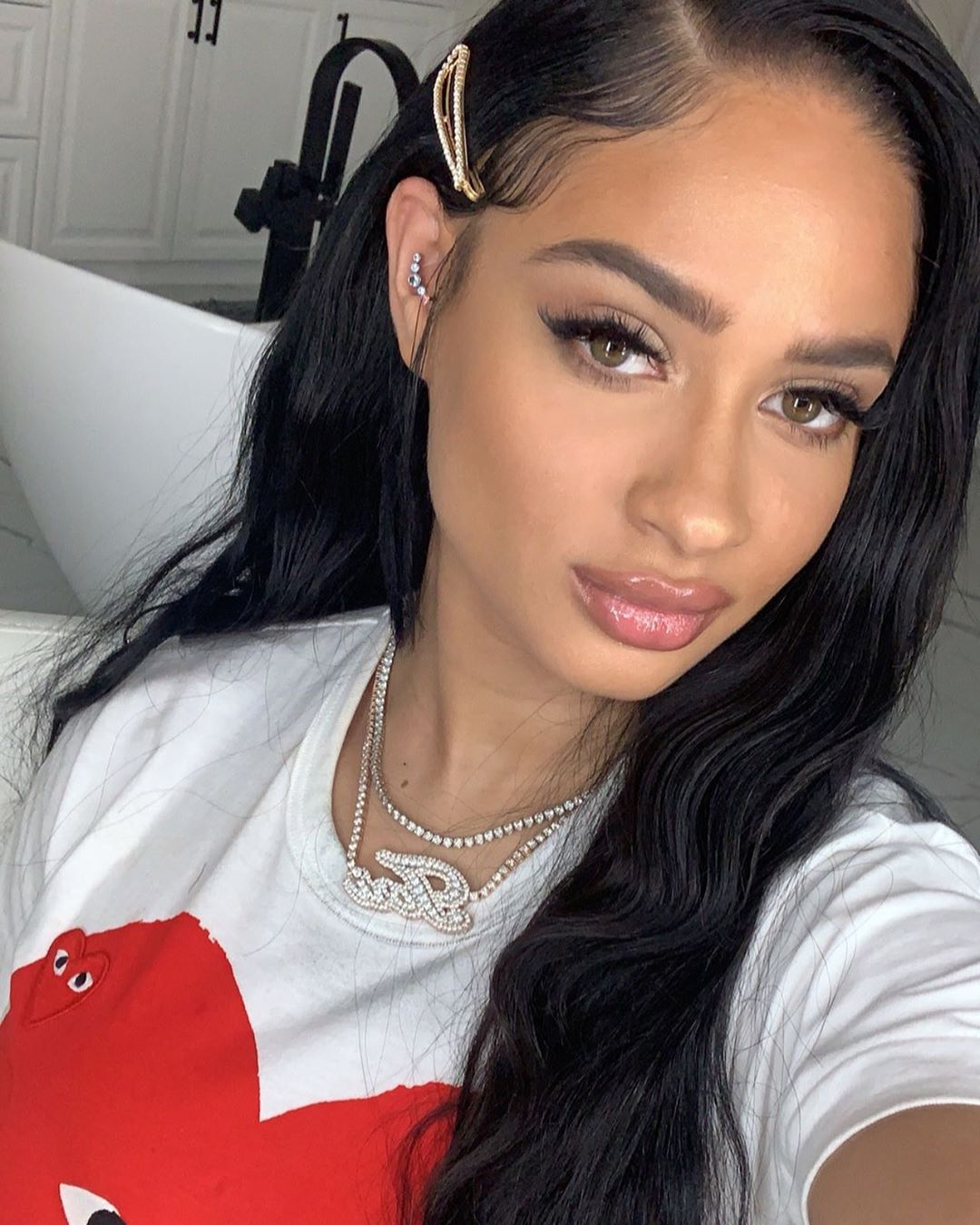 Tori Hughes photos wallpaper hot 6