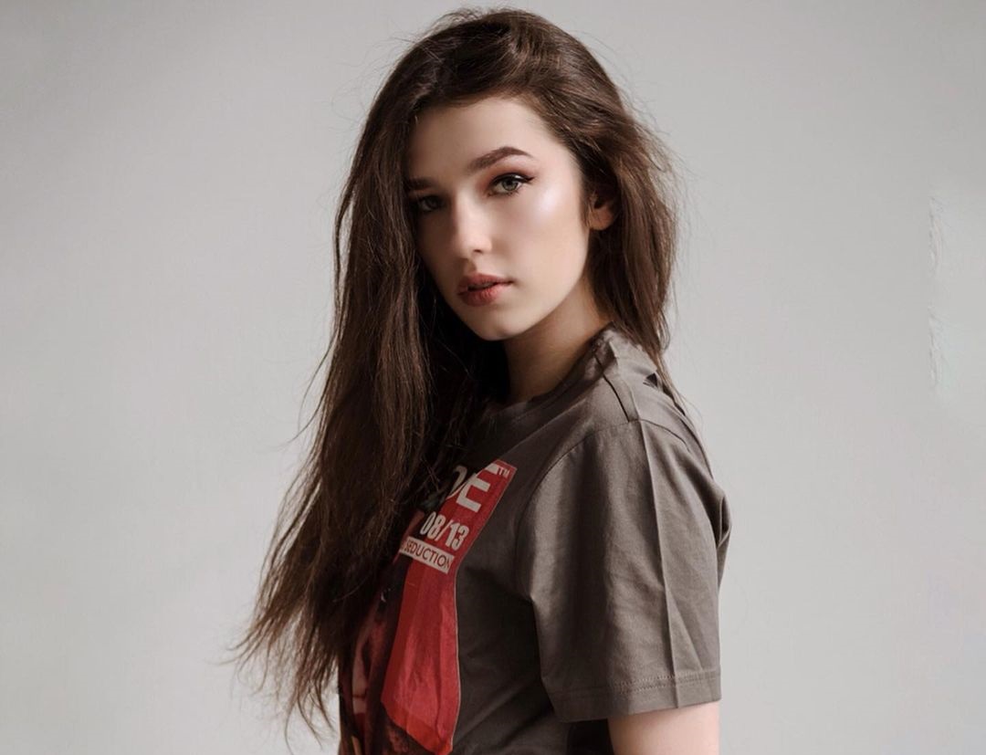 Alexandra Zavrazhnova photos wallpaper hot 9 Alexandra Zavrazhnova photos wallpaper hot 9
